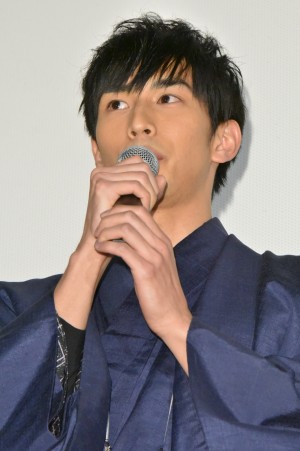 市川知宏、『曇天に笑う』完成披露舞台挨拶に登壇