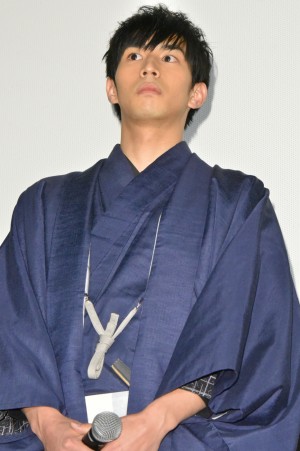 市川知宏、『曇天に笑う』完成披露舞台挨拶に登壇