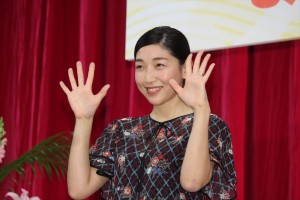 安藤サクラ、NHK連続テレビ小説『まんぷく』ヒロイン発表会見に登場