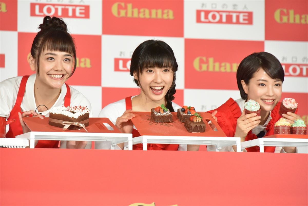 土屋太鳳、広瀬すず＆松井愛莉の手作り誕生日ケーキに感激「生きててよかった！」