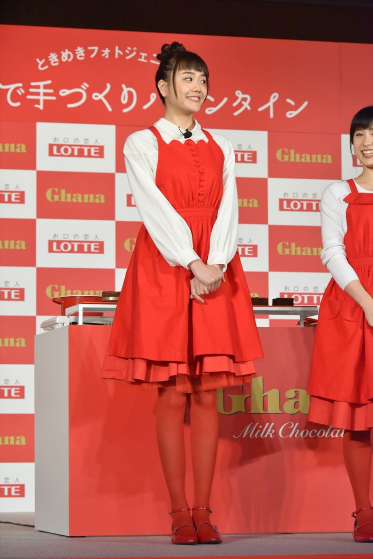 土屋太鳳、広瀬すず＆松井愛莉の手作り誕生日ケーキに感激「生きててよかった！」