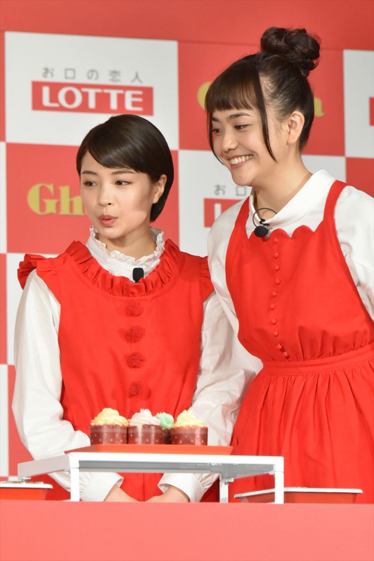 土屋太鳳、広瀬すず＆松井愛莉の手作り誕生日ケーキに感激「生きててよかった！」