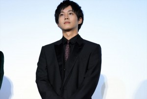 松坂桃李、映画『不能犯』初日舞台挨拶に登壇