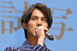 中川大志、『坂道のアポロン』完成披露舞台挨拶に登壇