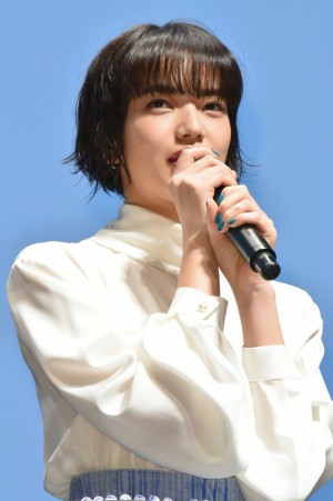 小松菜奈、『坂道のアポロン』完成披露舞台挨拶に登壇