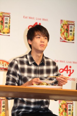 竹内涼真、「Cook Do（クックドゥ）」新CM発表会に登場