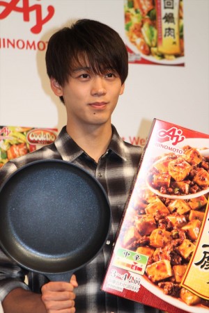 竹内涼真、「Cook Do（クックドゥ）」新CM発表会に登場