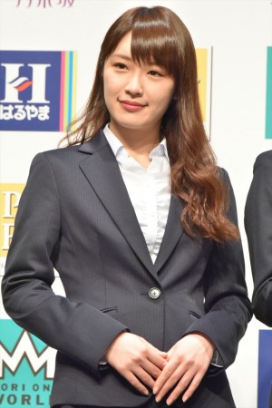 高山一実、「はるやま／P．S．FA フレッシャーズキャンペーン 」新CM発表会に出席