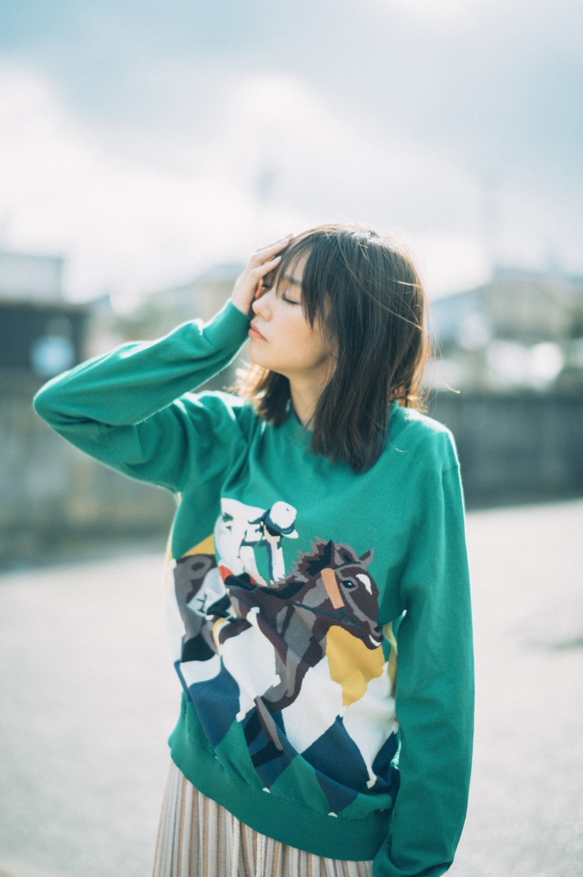 桐谷美玲、“日常”がテーマの最新カレンダー発売　地元・千葉で自然体な表情切り取る
