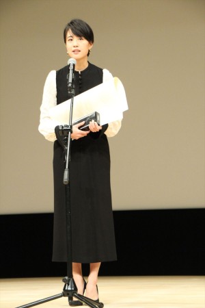 石橋静河、『第60回ブルーリボン賞』授賞式に登壇