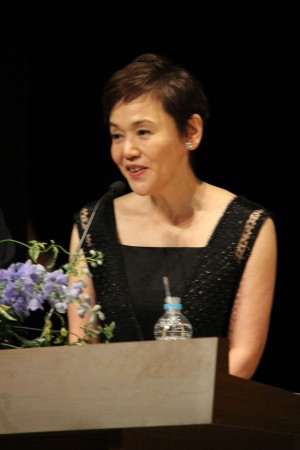 大竹しのぶ、『第60回ブルーリボン賞』授賞式に登壇