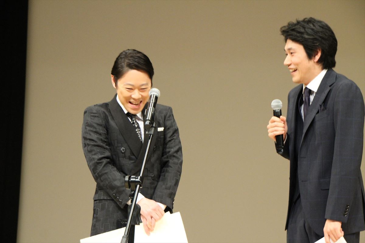 新垣結衣、ブルーリボン賞「皆さんに恩返しができた」 阿部サダヲは来年司会に不安