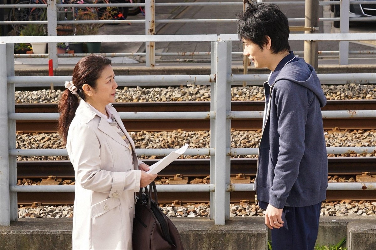 深田＆松山、眞島＆北村カップルの愛の形に反響 『隣の家族は青く見える』第4話