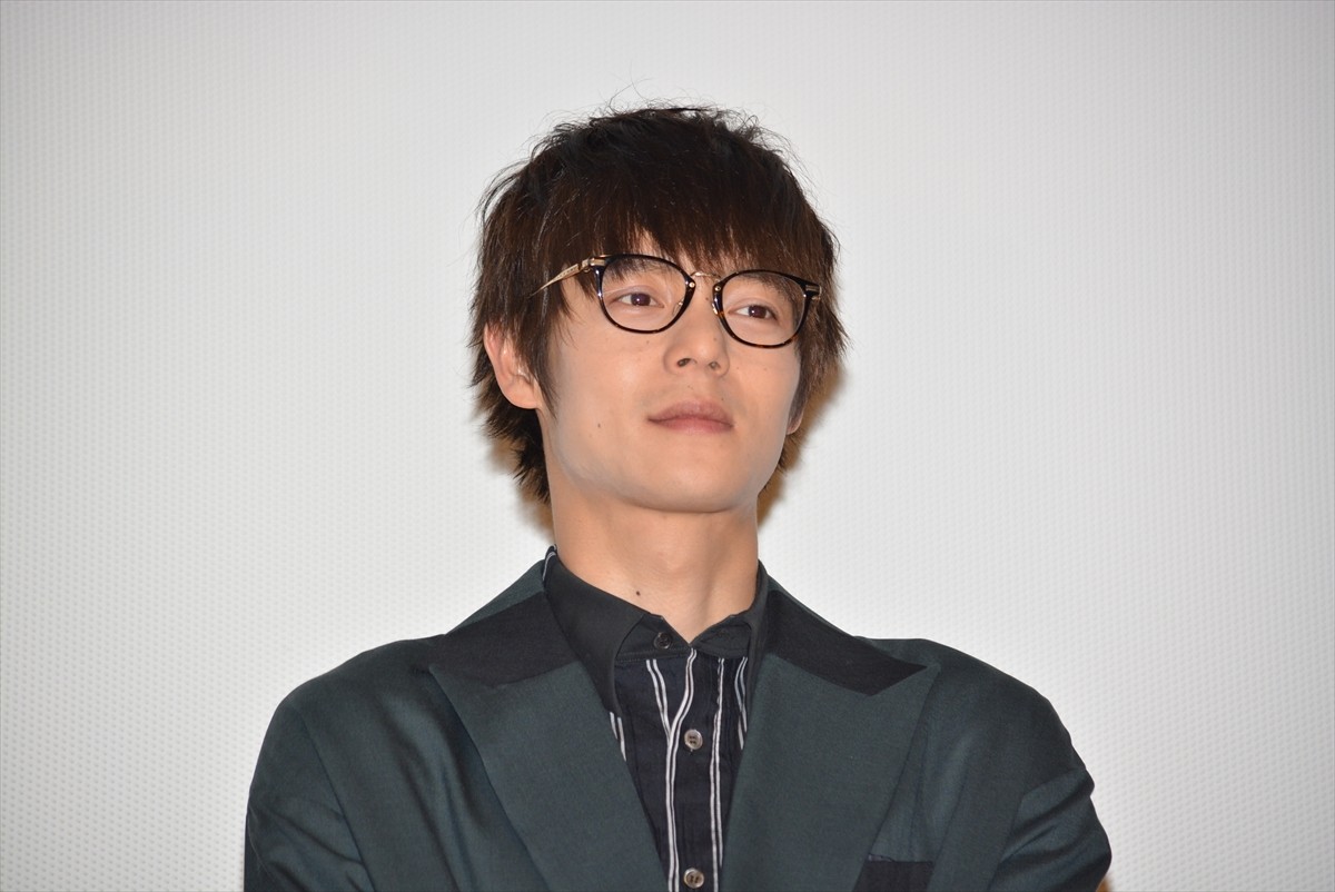 窪田正孝、血みどろを繰り広げた兄弟とは「今は仲良し！」