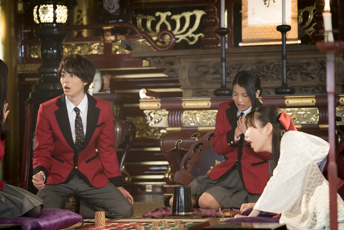 『賭ケグルイ』第5話、浜辺美波の猫マネが「カワイすぎ」