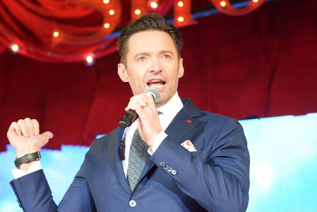 来日のヒュー・ジャックマン、共演キアラ・セトルの生歌に満面の笑みで大絶賛