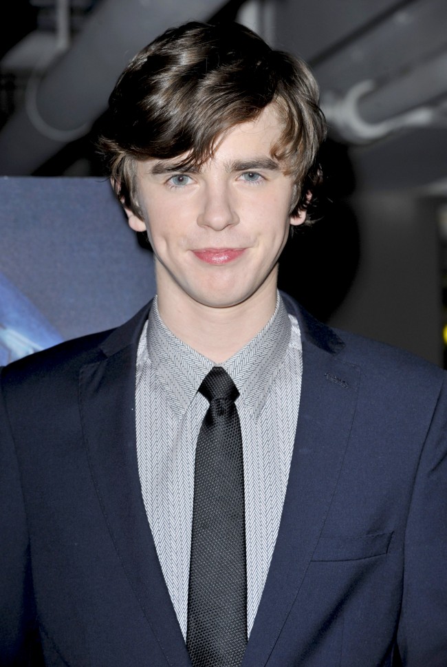 フレディ・ハイモア、Freddie Highmore