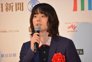 菅田将暉、「第72回毎日映画コンクール」表彰式に登壇