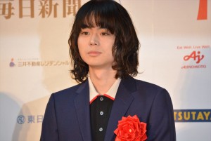菅田将暉、「第72回毎日映画コンクール」表彰式に登壇
