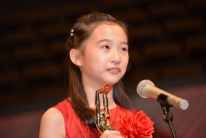 伊東蒼、「第72回毎日映画コンクール」表彰式に登壇