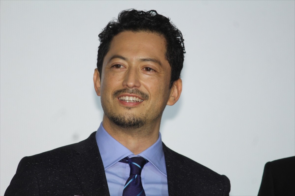 福山雅治、撮影で“実弾を使いたい”というジョン・ウー監督に「スケール感がすごい」