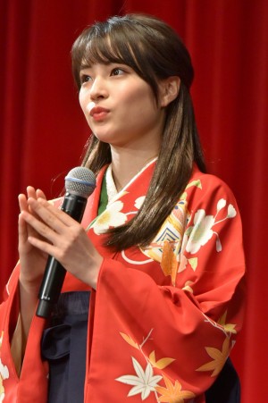 広瀬すず、『ちはやふる‐結び‐』完成披露試写会舞台挨拶に登壇