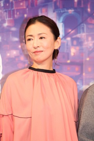松雪泰子、映画『リメンバー・ミー』来日イベントに登壇