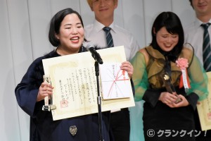 「第27回 東京スポーツ映画大賞」授賞式に登壇したゆりやんレトリィバァ