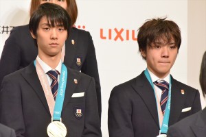 （左から）羽生結弦、宇野昌磨