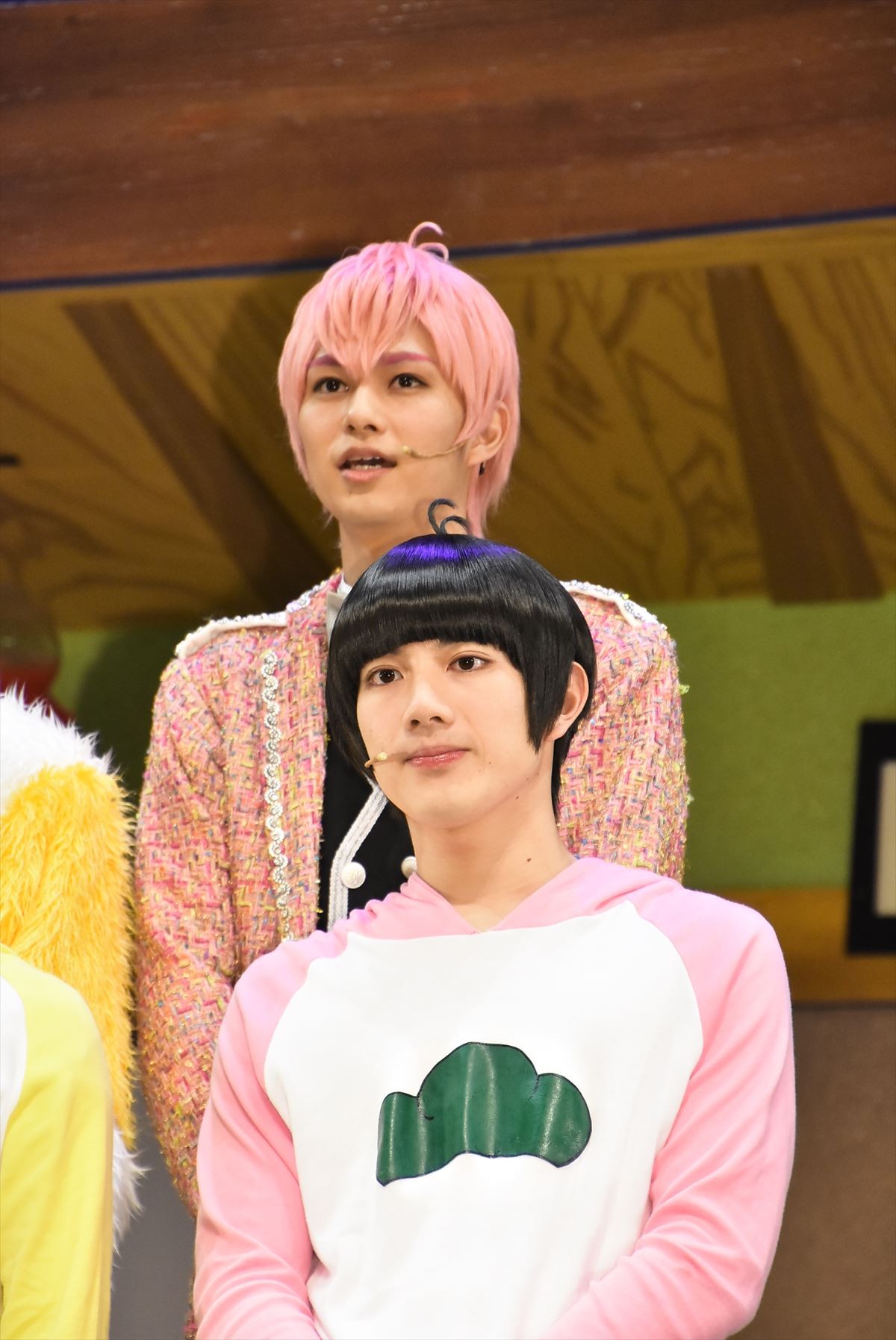 舞台『おそ松さん』第2弾は「予想の斜め上」　東京初日に6つ子が意気込み