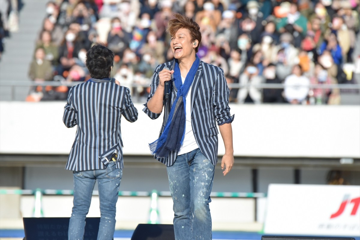 稲垣吾郎、草なぎ剛、香取慎吾、パラスポーツ応援チャリティー曲を『パラ駅伝』で熱唱