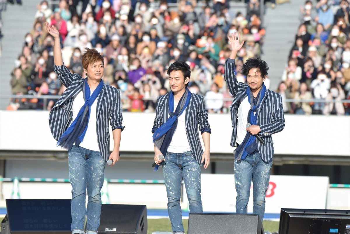稲垣吾郎、草なぎ剛、香取慎吾、パラスポーツ応援チャリティー曲を『パラ駅伝』で熱唱