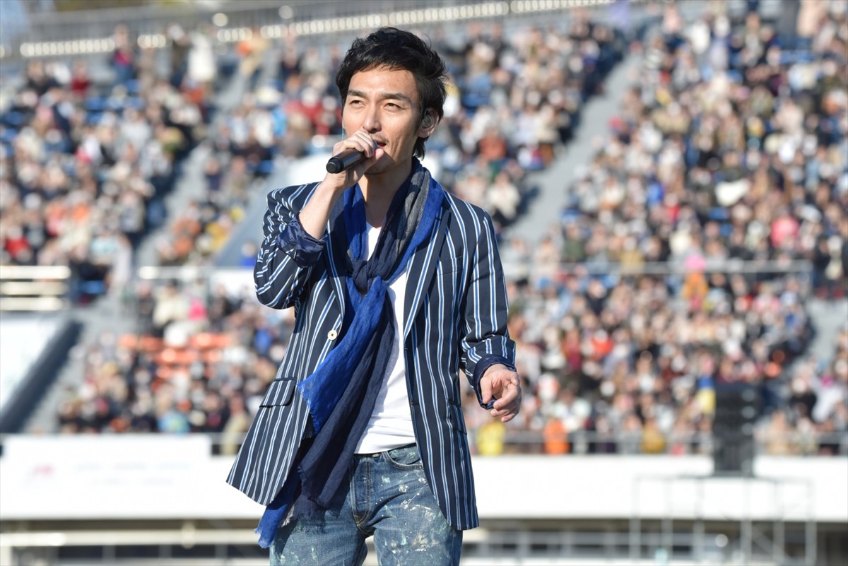 稲垣吾郎、草なぎ剛、香取慎吾、パラスポーツ応援チャリティー曲を『パラ駅伝』で熱唱