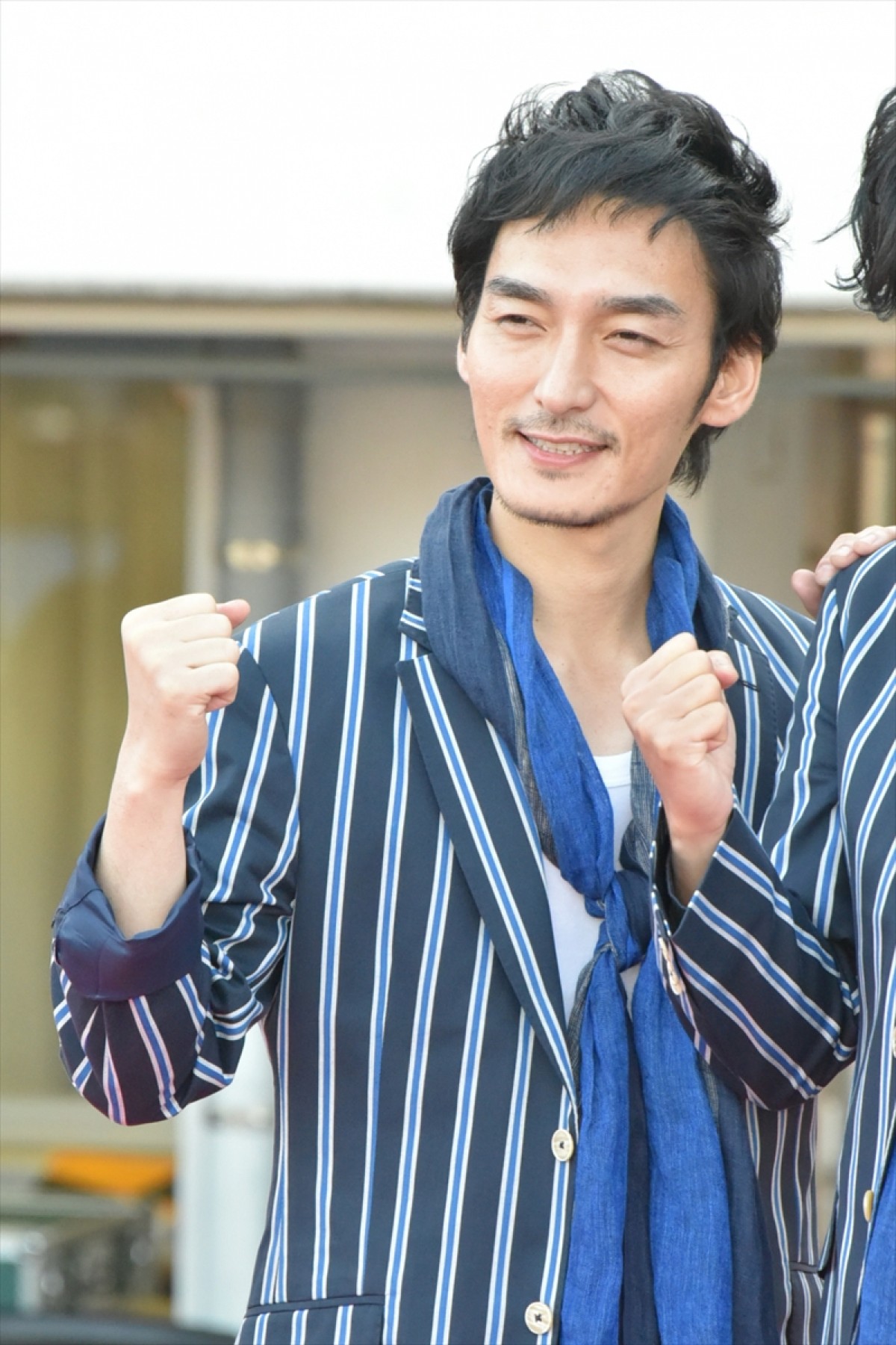 稲垣吾郎、草なぎ剛、香取慎吾、パラスポーツ応援チャリティー曲を『パラ駅伝』で熱唱