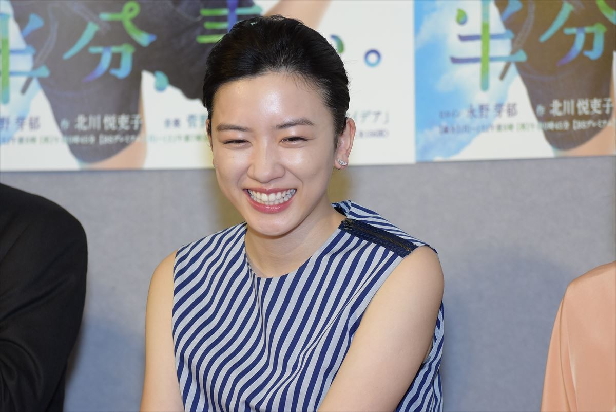 永野芽郁、朝ドラ岐阜ロケの思い出は佐藤健と“見つめ合う”シーン
