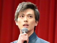 新田真剣佑