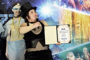 『ヴァレリアン 千の惑星の救世主』ジャパンプレミアに登場したゆりやんレトリィバァ