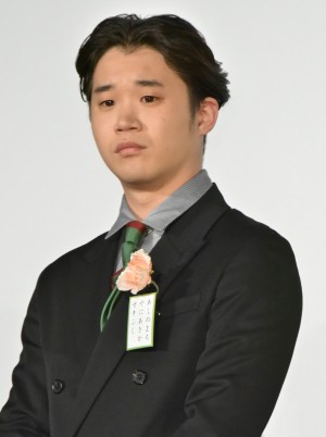 映画『ちはやふる -結び-』初日舞台挨拶に出席した矢本悠馬