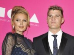 パリス・ヒルトン号泣、ナイトクラブで2億円の婚約指輪を紛失する騒動