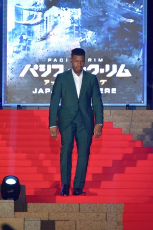 『パシフィック・リム：アップライジング』ジャパンプレミア（レッドカーペット）に登場したジョン・ボイエガ