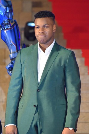 『パシフィック・リム：アップライジング』ジャパンプレミア（レッドカーペット）に登場したジョン・ボイエガ