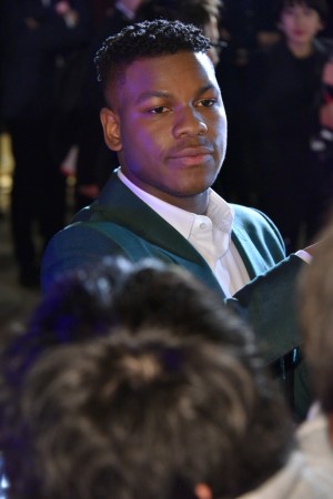 『パシフィック・リム：アップライジング』ジャパンプレミア（レッドカーペット）に登場したジョン・ボイエガ