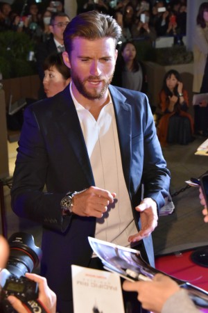 『パシフィック・リム：アップライジング』ジャパンプレミア（レッドカーペット）に登場したスコット・イーストウッド