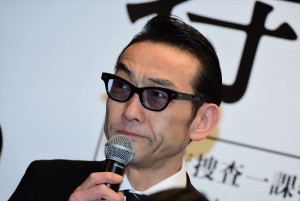 テレビ朝日2018年4月クール『特捜9』記者会見に登場した吹越満