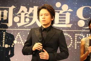 舞台『銀河鉄道999 GALAXY OPERA』制作発表記者会見に登場した中川晃教