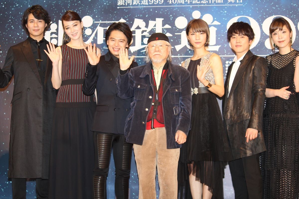 中川晃教、舞台『銀河鉄道999』鉄郎役で「35歳、16歳を演じます」