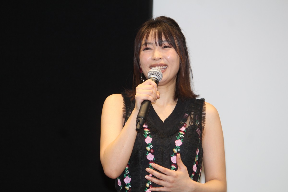 ベッキー、意外な特技“早脱ぎ”発覚「里見浩太朗さんの次に速いそうです」