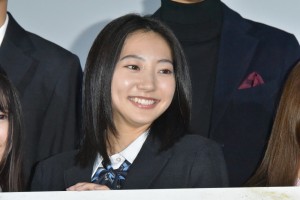 『人狼ゲーム　インフェルノ』完成披露舞台挨拶に登壇した武田玲奈