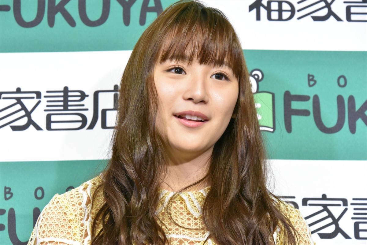 浅川梨奈、新写真集に大満足「人生で一番顔面コンディションがいい」