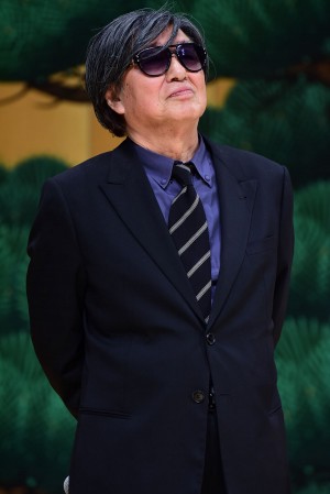 映画『のみとり侍』大江戸プレミアに登壇した鶴橋康夫監督